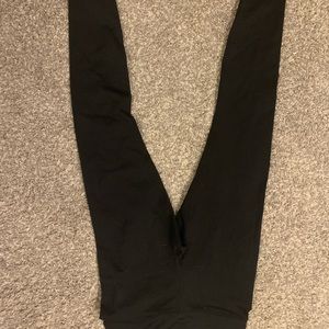 Black fabletics leggings